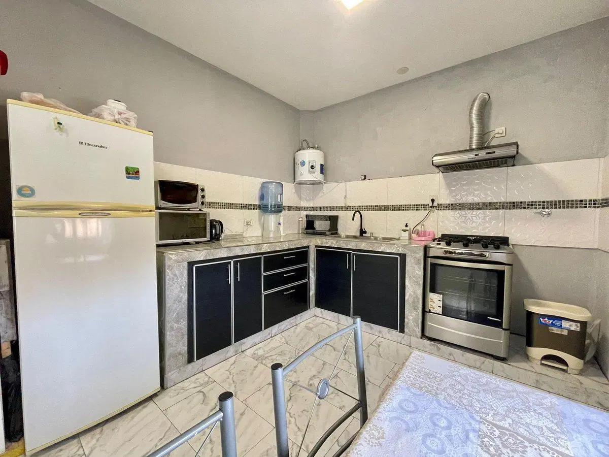 VENTA PH TIPO CASA 5AMB COCHERA HURLINGHAM PERMUTA 2