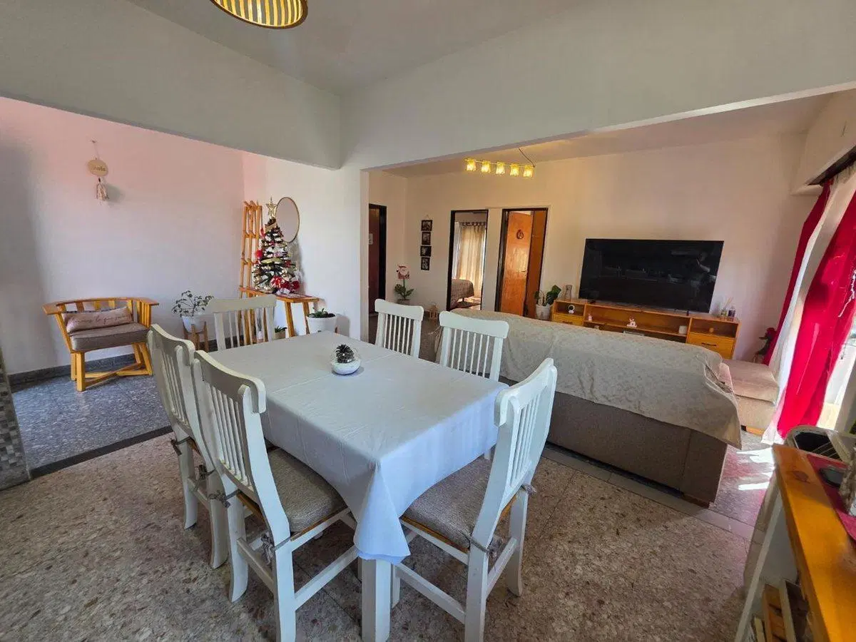 EN VENTA DEPARTAMENTO 3 AMB + TERRAZA DE 72 MTS 3