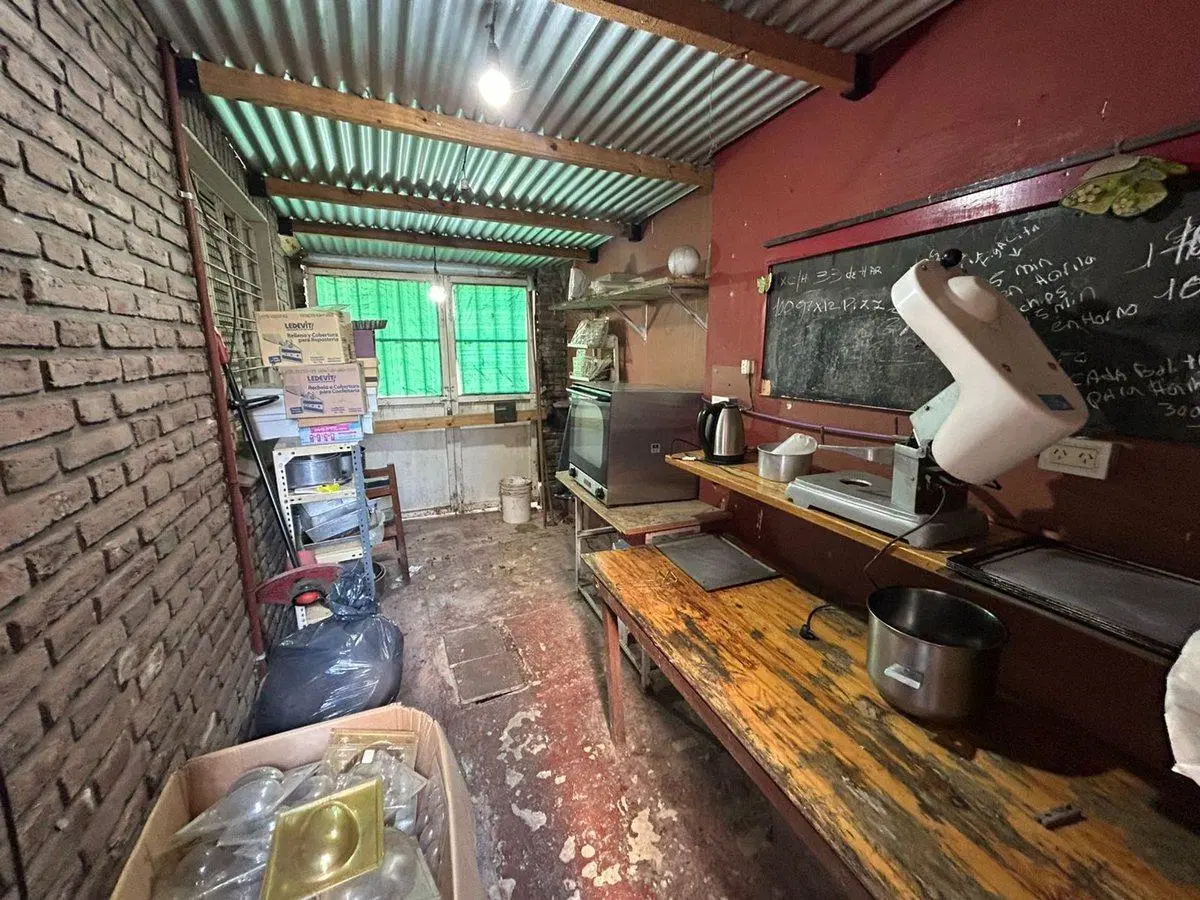 CASA TRES AMBIENTES EN HURLINGHAM 8