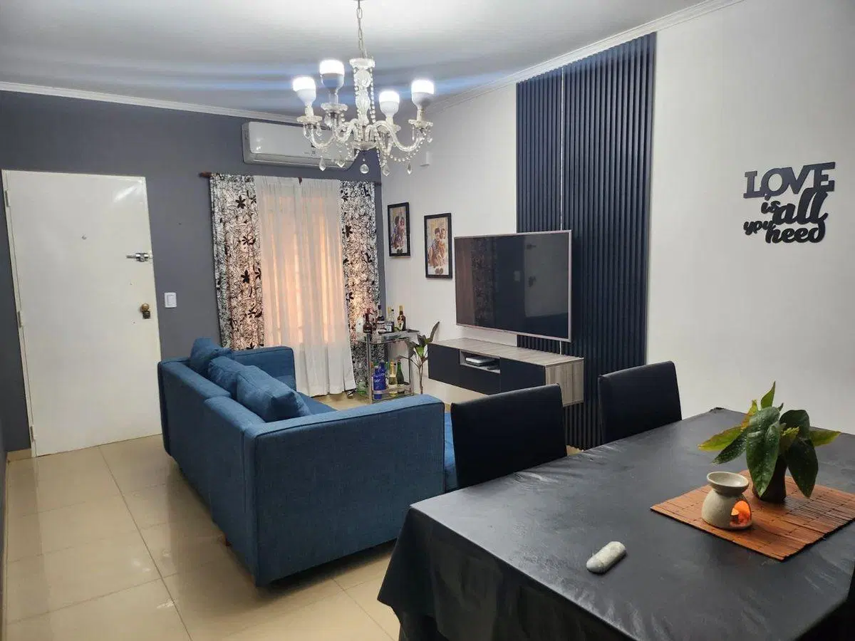 VENTA CASA DÚPLEX 3 AMB I. CASANOVA APTO CRÉDITO 3