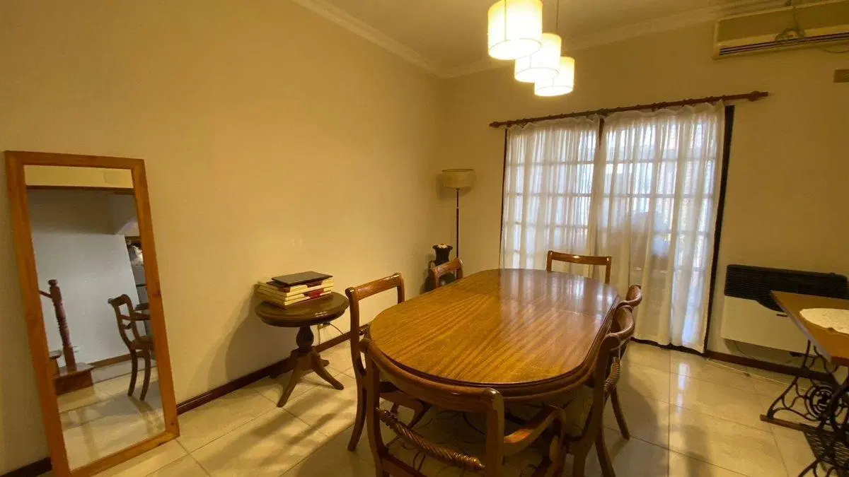 VENTA CASA MORON SUR 4 AMBIENTES QUINCHO COCHERA 4