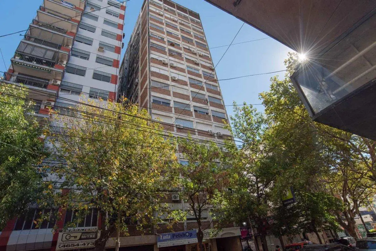 VENTA DEPARTAMENTO 4 AMB RAMOS MEJIA COCHERA 2