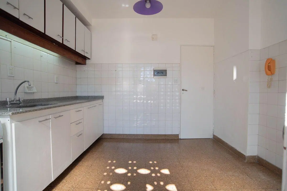 VENTA DEPARTAMENTO 4 AMB RAMOS MEJIA COCHERA 5