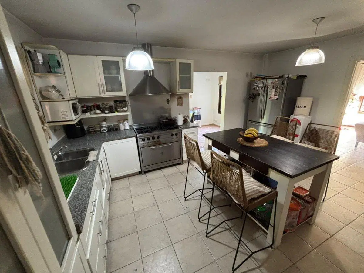 Venta Casa La Leonor B Cerrado Hurlingham CREDITO 5