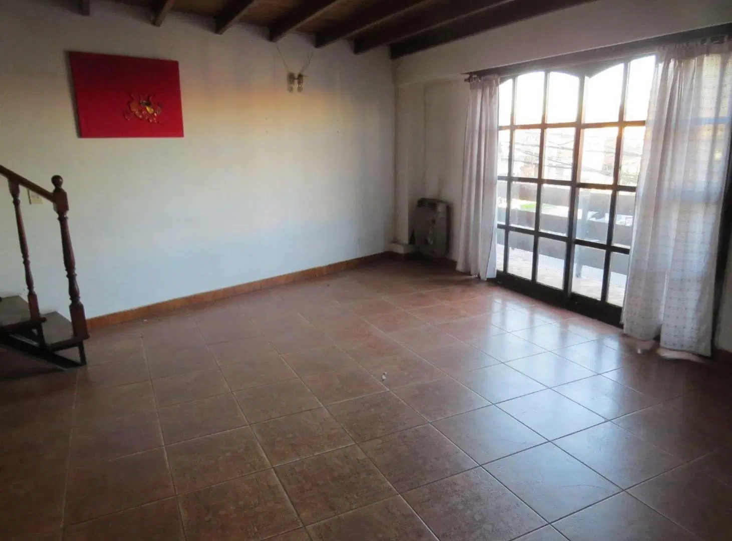 Venta PH 3 Ambientes sobre Av. Vergara Hurlingham 2