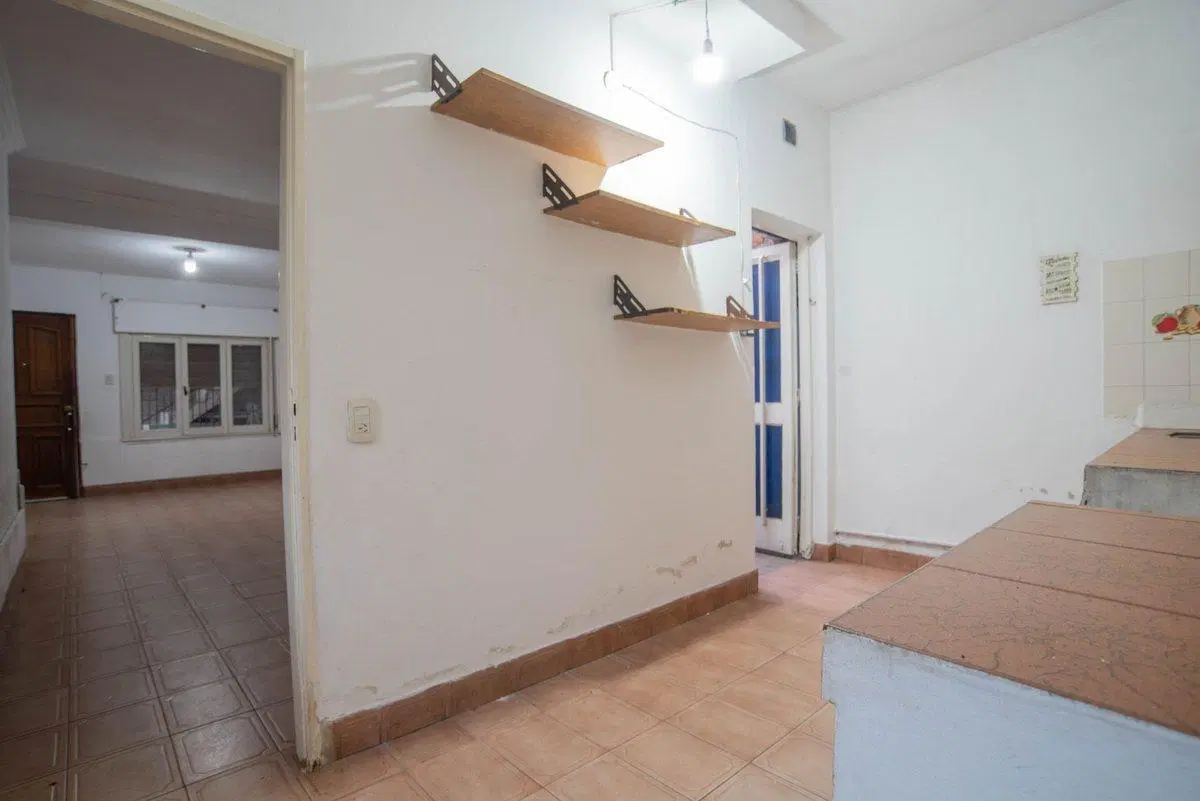 VENTA CASA 4 AMBIENTES HURLINGHAM OPORTUNIDAD 3