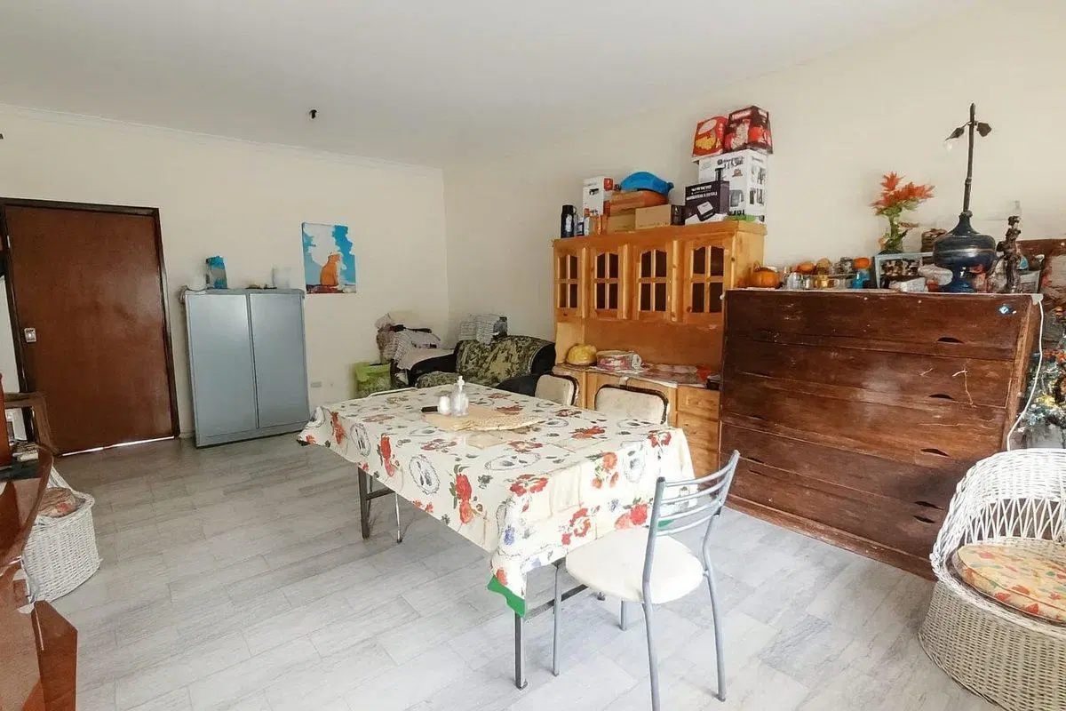 VENTA CASA 3 AMB TALLER PATIO ISIDRO CASANOVA 5