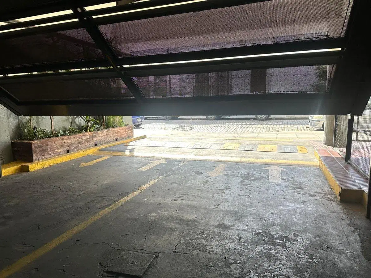 VENTA DE COCHERA EN ALMAGRO IDEAL INVERSOR 3