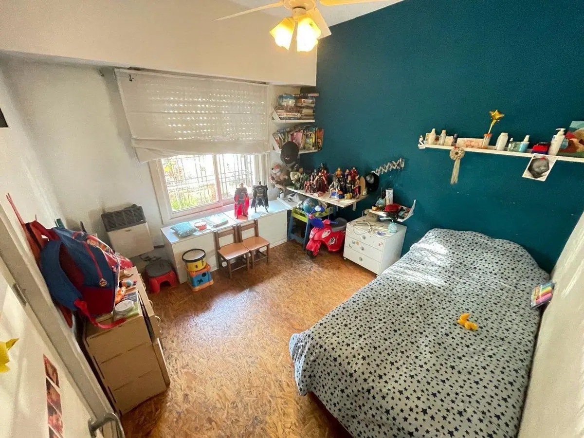Casa en venta en Luis Guillón ACEPTA PERMUTA 4