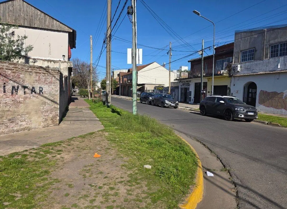 LOTE EN VENTA  NUEVO VALOR A METROS ESTACION 3
