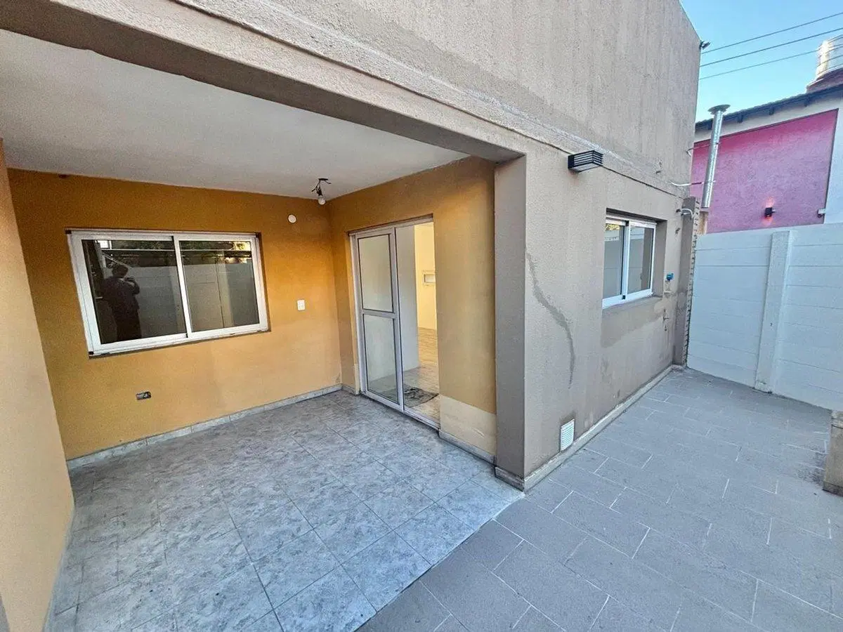 PH EN VENTA - HURLINGHAM 8