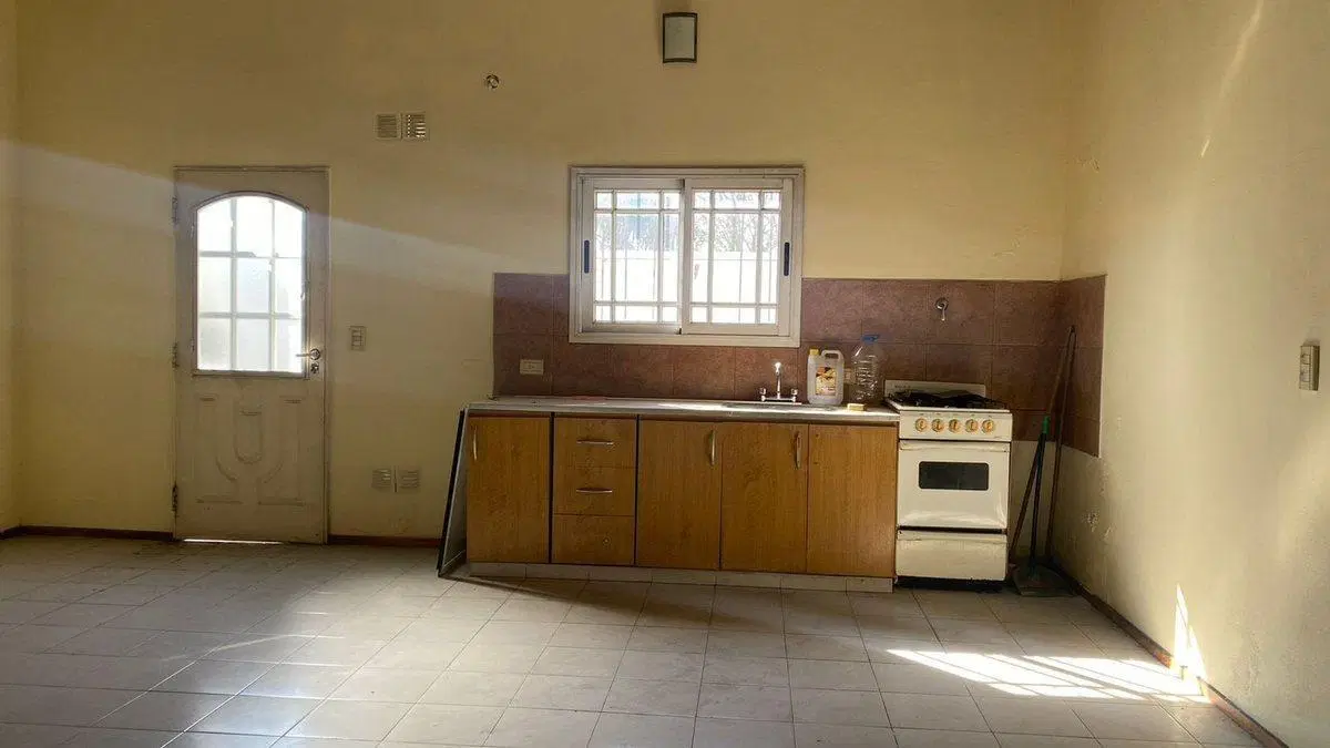 DEPARTAMENTO VENTA PATIO 2 AMB MORON APTO CREDITO 4
