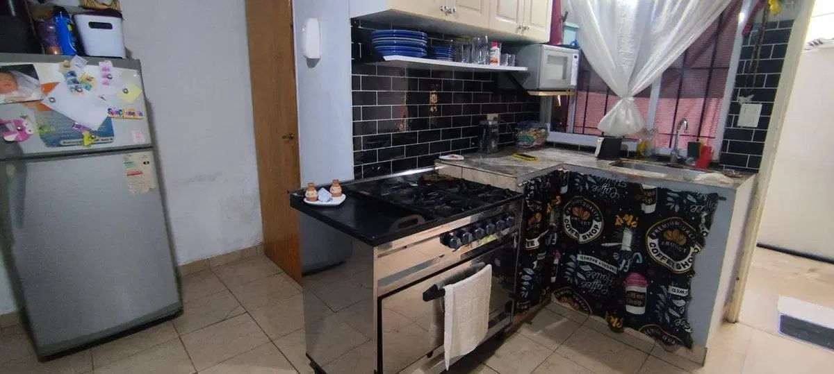 VENTA CASA 3 AMB -DERQUI - PILAR 8