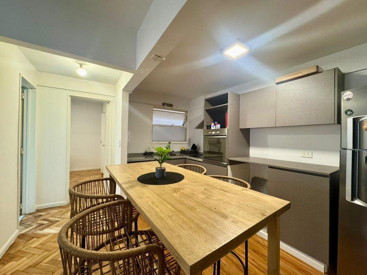 Foto de VENTA DEPARTAMENTO 2 AMBIENTES BALVANERA PERMUTA, imagen 2