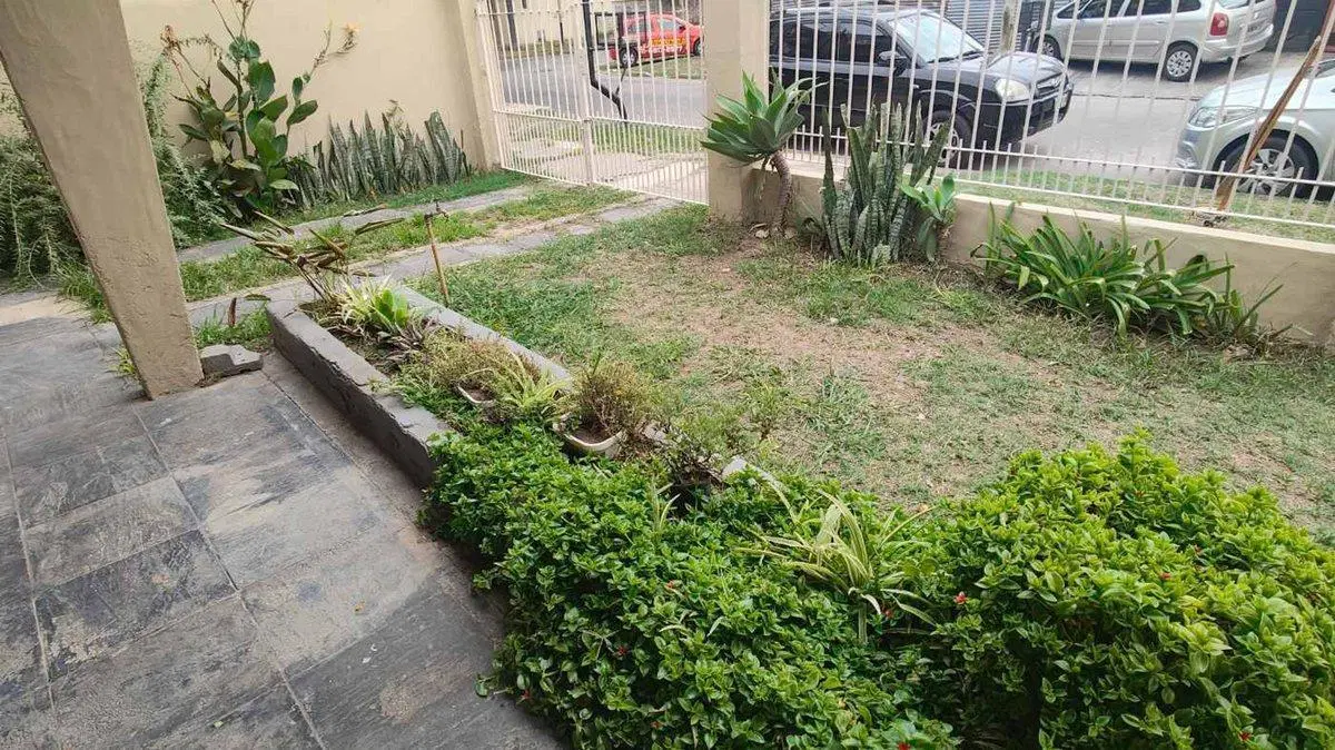 VENTA CASA 3AMB JARDIN PILETA HURLINGHAM PERMUTA 4