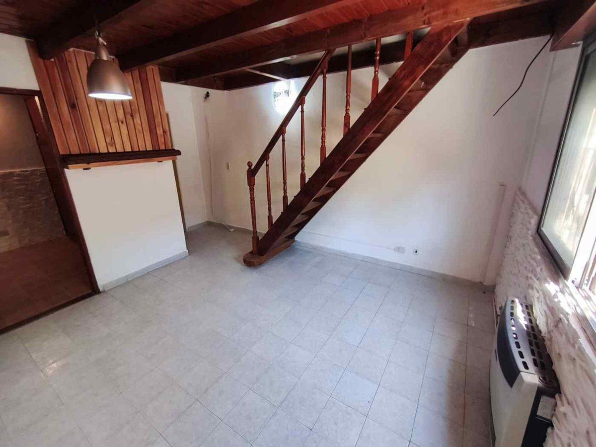 Foto de Venta PH 3 AMB 2 dormitorios Parrilla Cochera, imagen 5