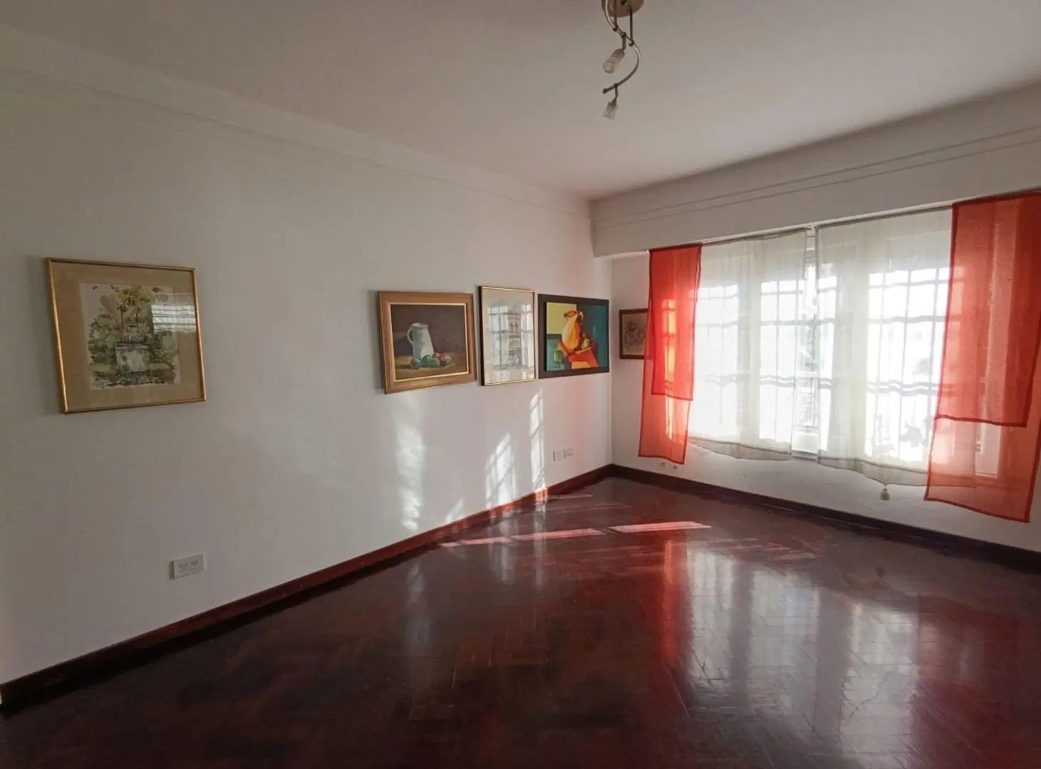 VENTA CASA 3 AMB. PATIO - APTO CRÉDITO HURLINGHAM 8