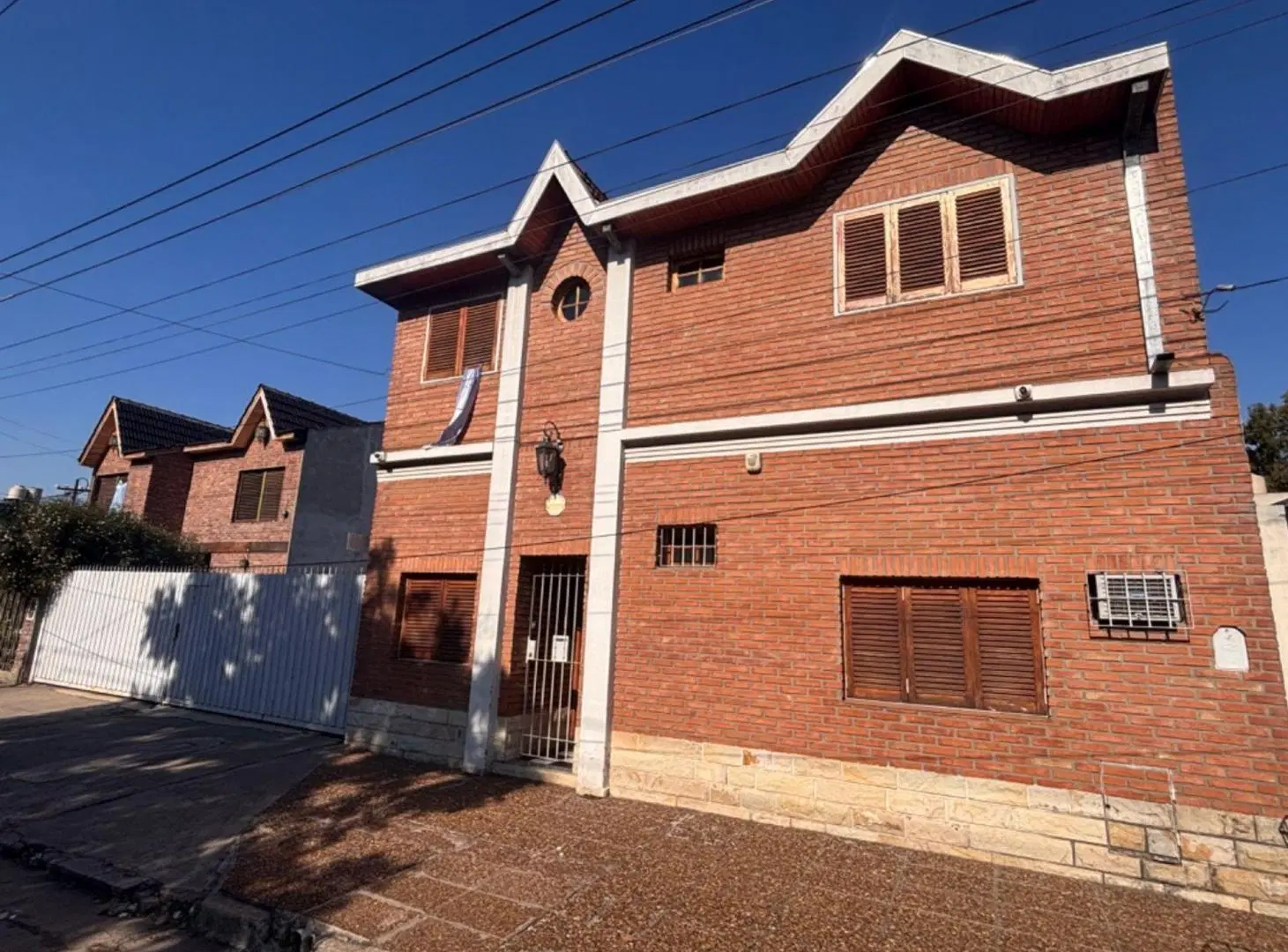 VENTA CASA 6 AMB DOBLE LOTE VILLA SARMIENTO HAEDO 2