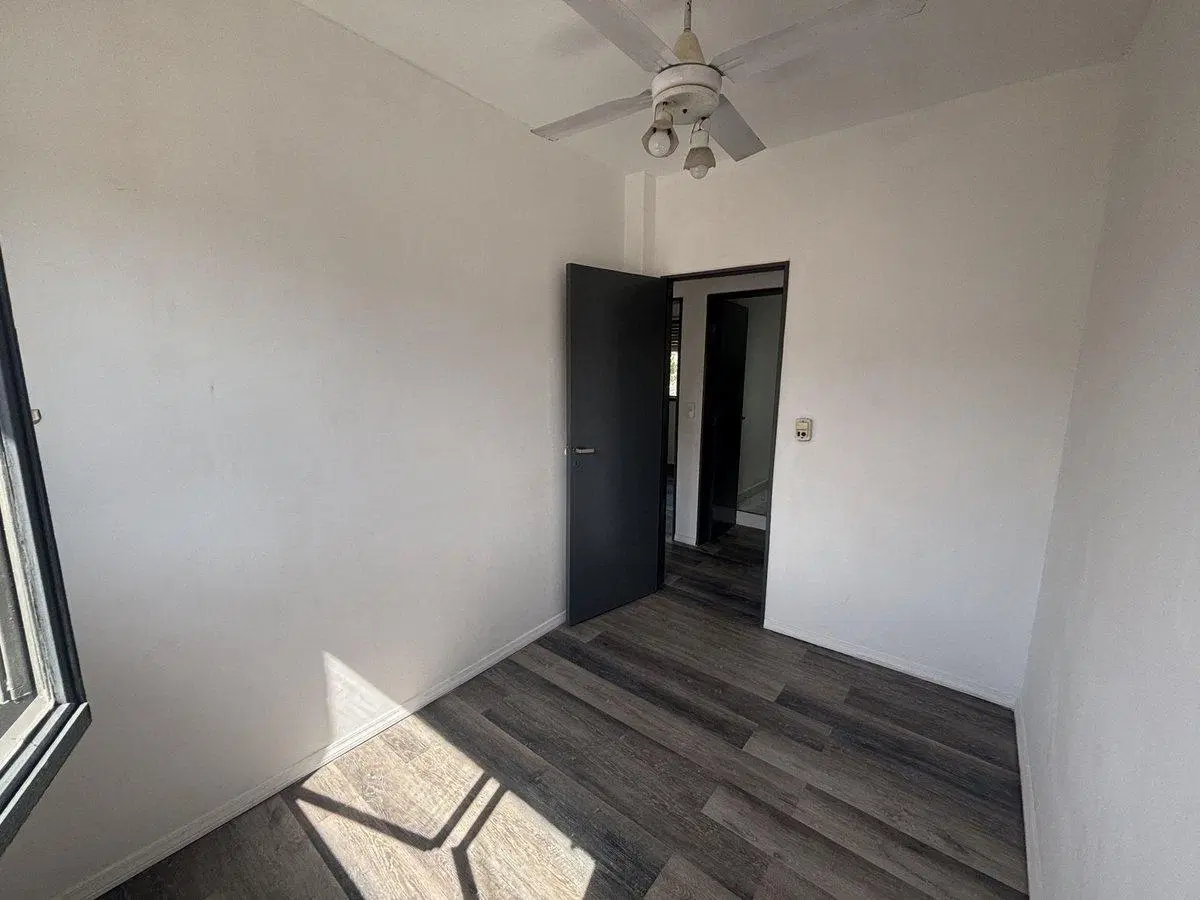 Venta Dúplex Hurlingham 4 AMB Reciclado a Nuevo 8