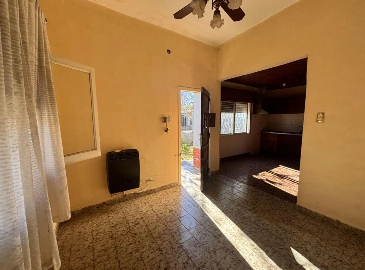 VENTA CASA 5 AMB COCHERA VILLA TESEI 8