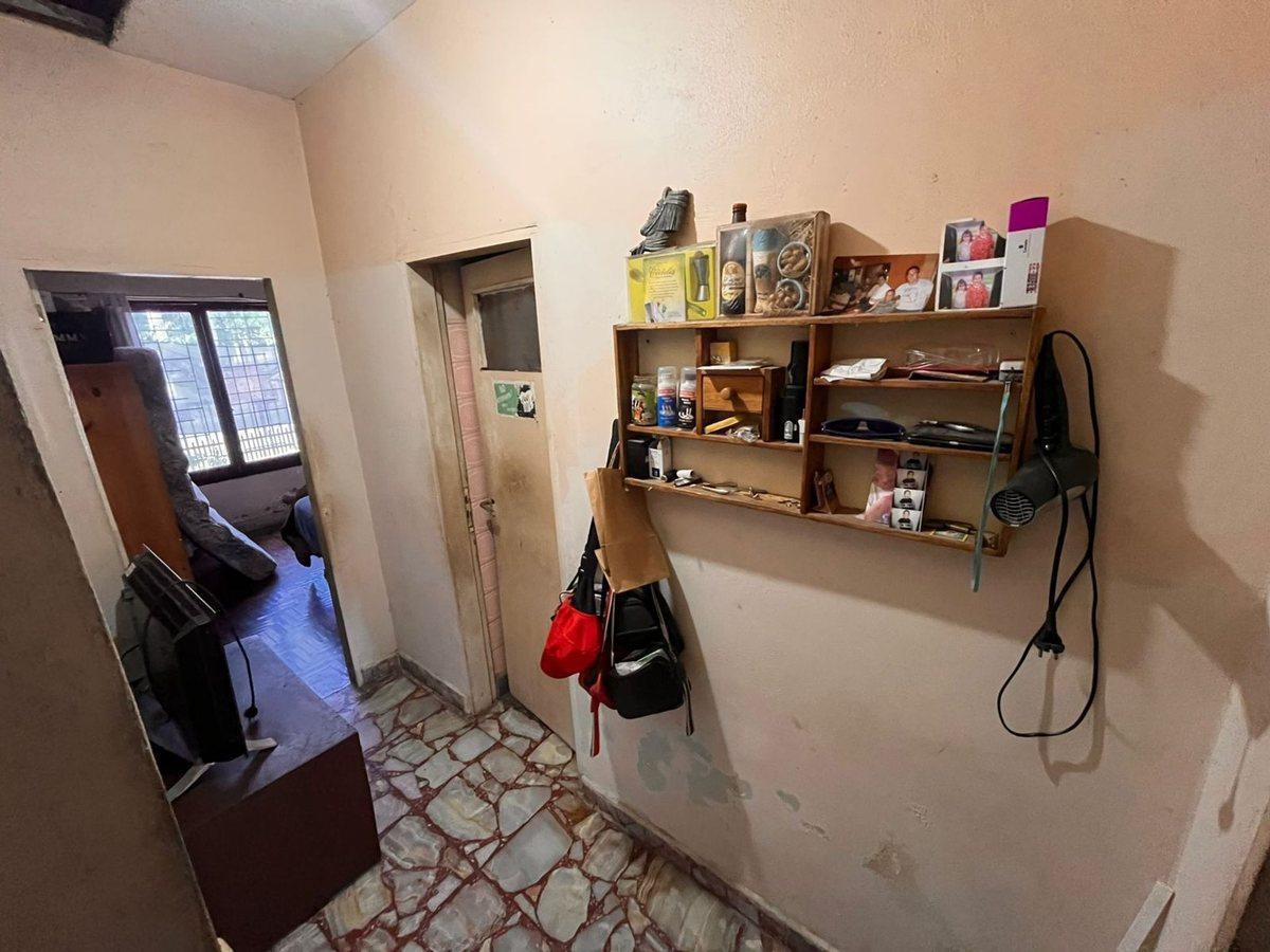 Foto de VENTA Casa 3 AMB. PILETA Y PARQUE. LOMA HERMOSA, imagen 2
