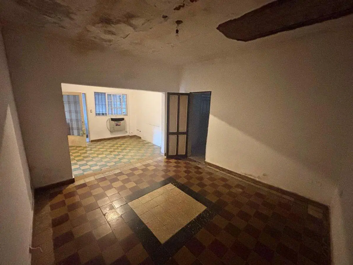 Casa en venta Caseros centro 2