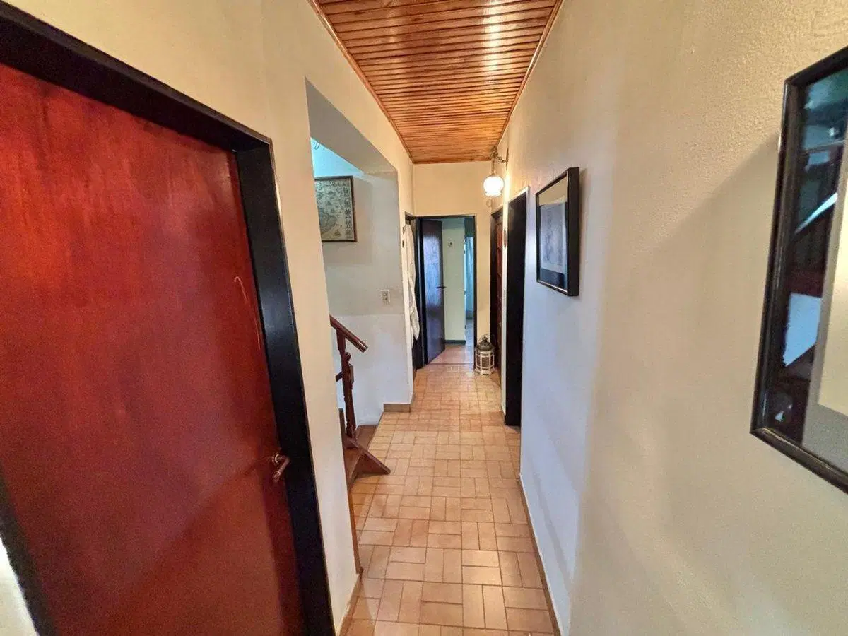 CASA EN VENTA - HURLINGHAM - PARQUE JOHNSTON 4