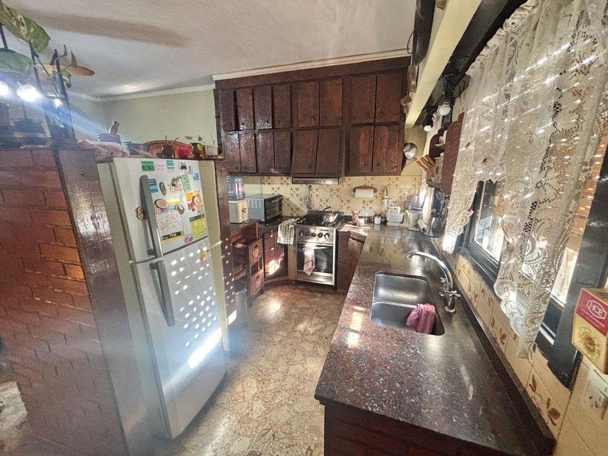 Foto de CASA EN VENTA - HURLINGHAM - PARQUE JOHNSTON, imagen 2