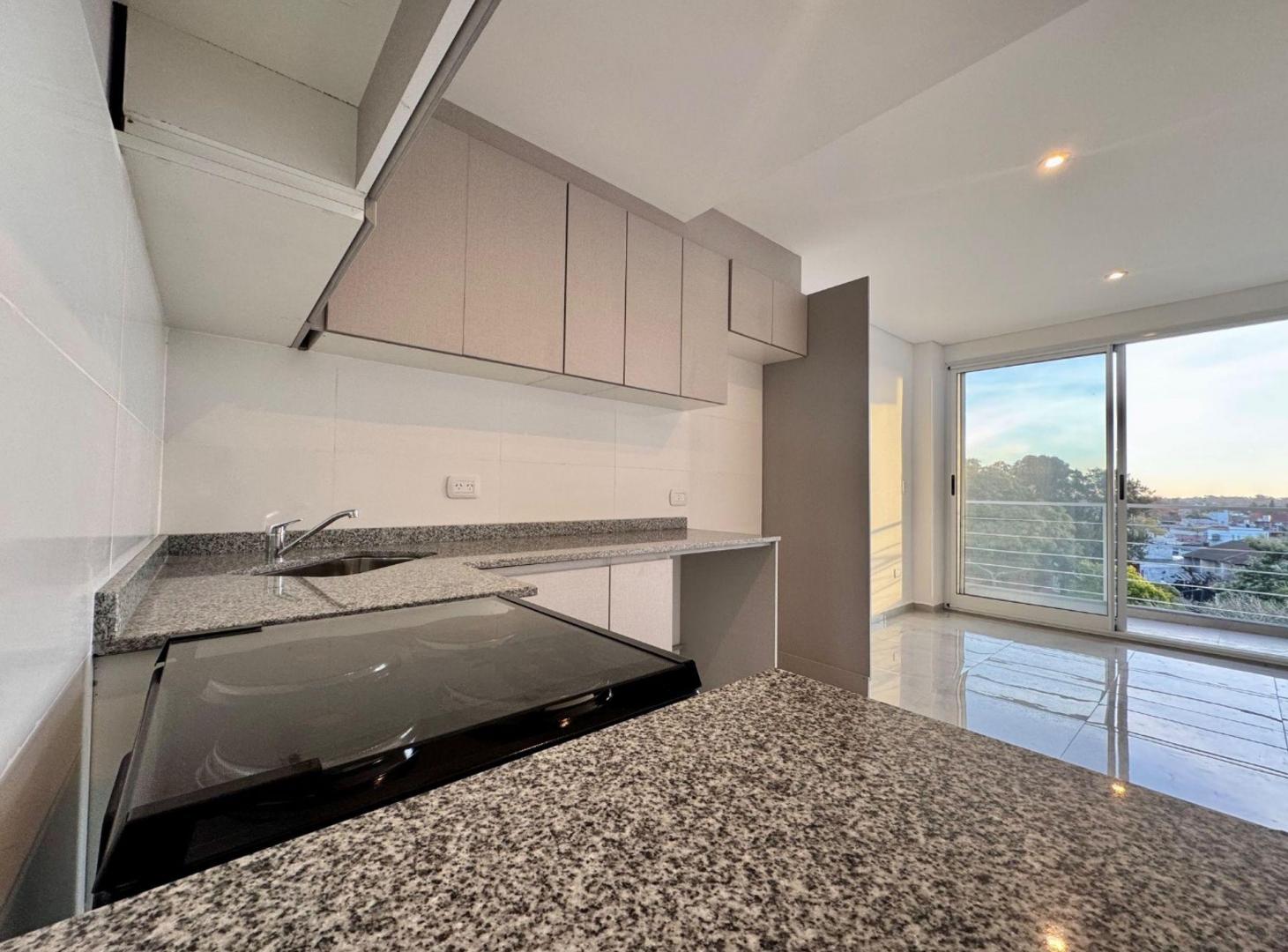 Foto de VENTA DEPARTAMENTO HURLINGHAM A ESTRENAR MONOAMB, imagen 2