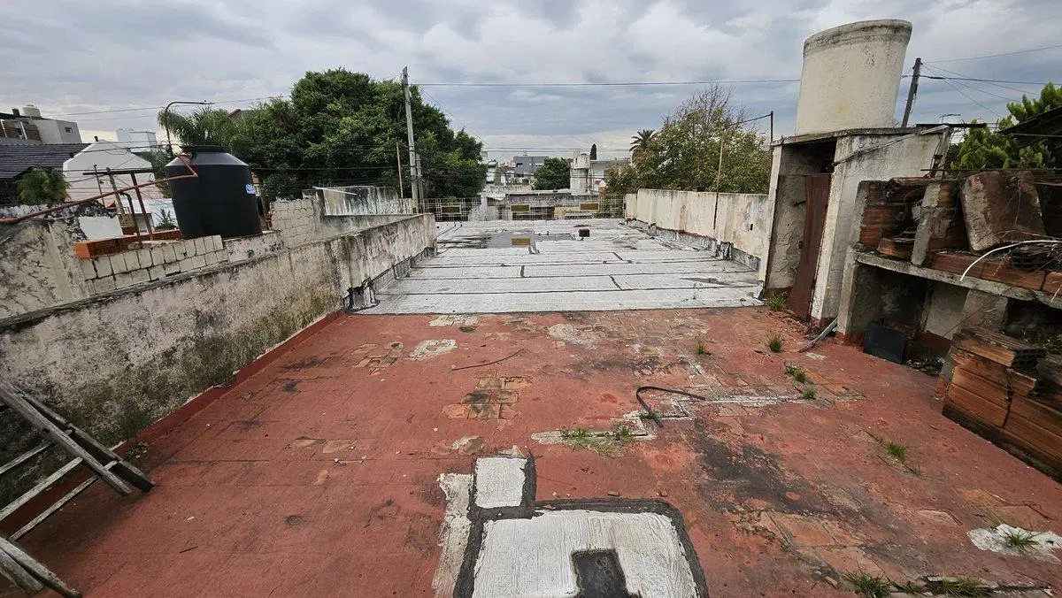 VENTA CASA Y GALPON VILLA BOSCH ACEPTA PERMUTA 2