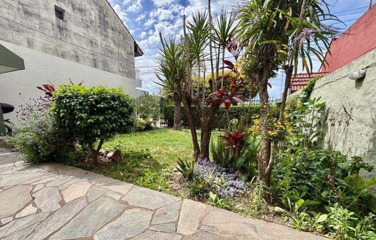 Foto de VENTA CASA 3 AMB VILLA LUZURIAGA / DEPOSITO, imagen 2