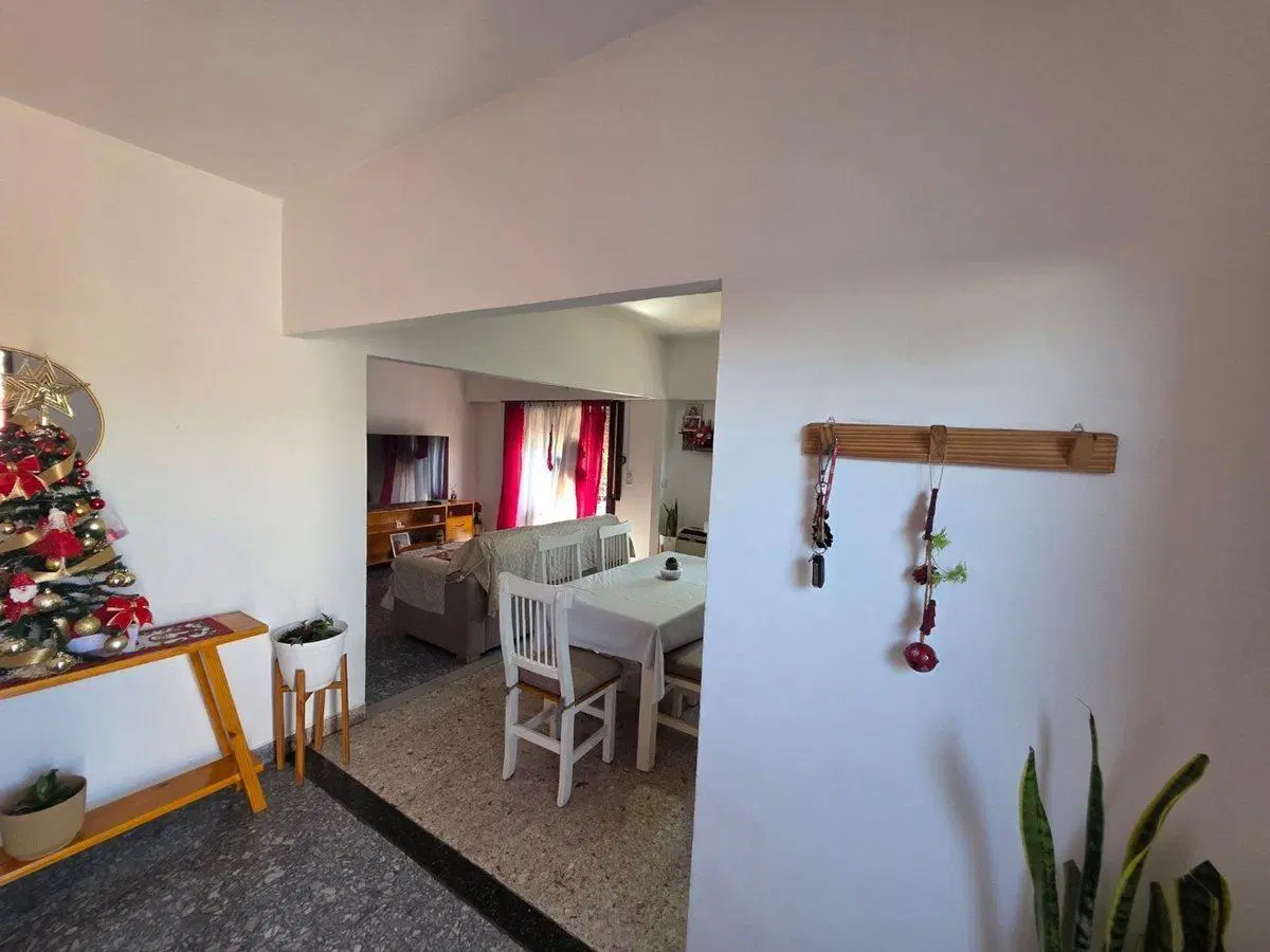 EN VENTA DEPARTAMENTO 3 AMB + TERRAZA DE 72 MTS 3