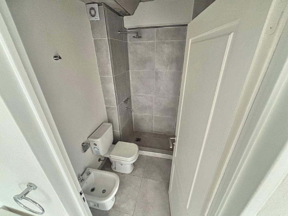 Foto de DEPARTAMENTO 2 AMBIENTES EN VENTA - HURLINGHAM, imagen 1