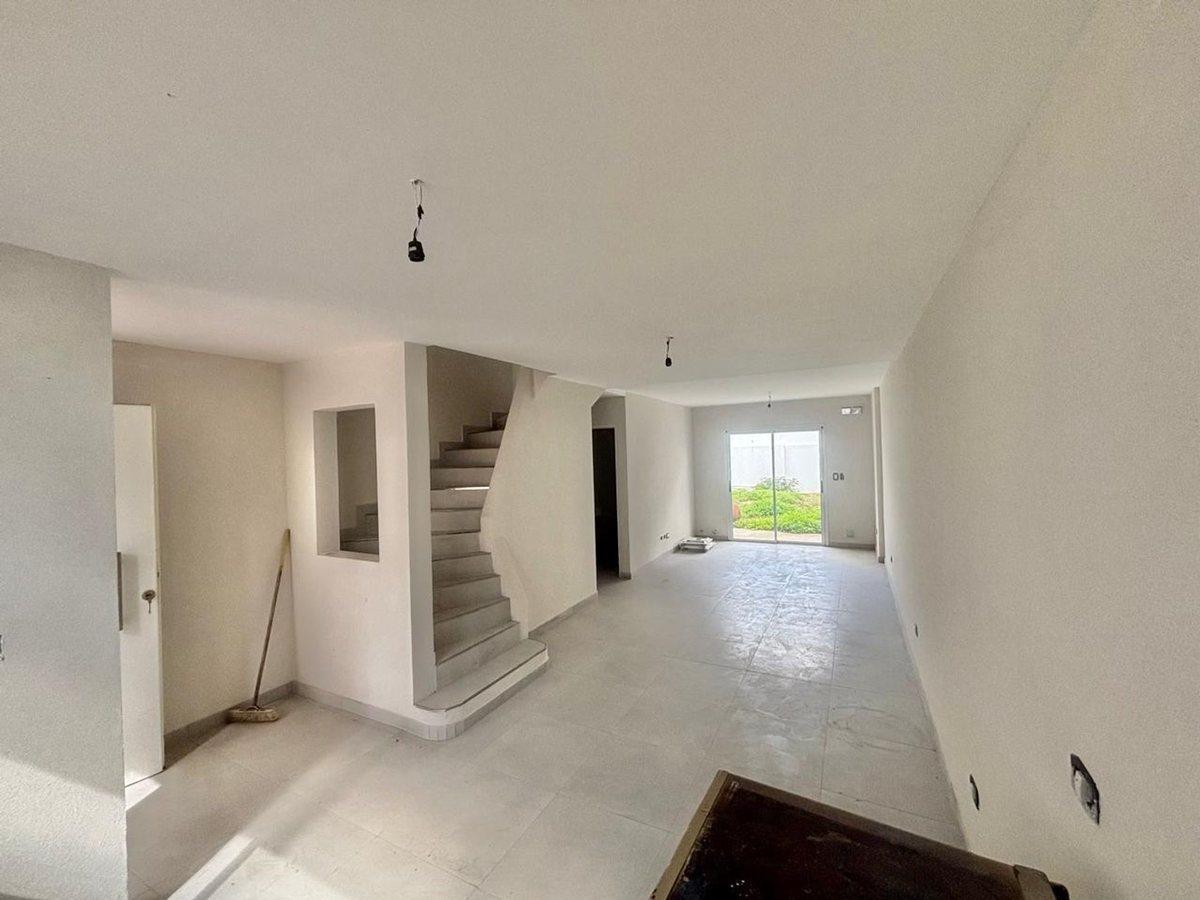 Foto de DUPLEX EN VENTA - HURLINGHAM, imagen 5