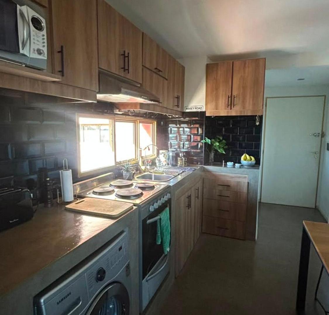 Foto de VENTA DEPTO EN MORON CON BALCON, imagen 2