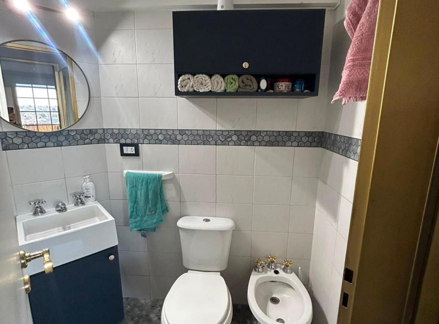Foto de VENTA DEPTO EN MORON CON BALCON, imagen 4
