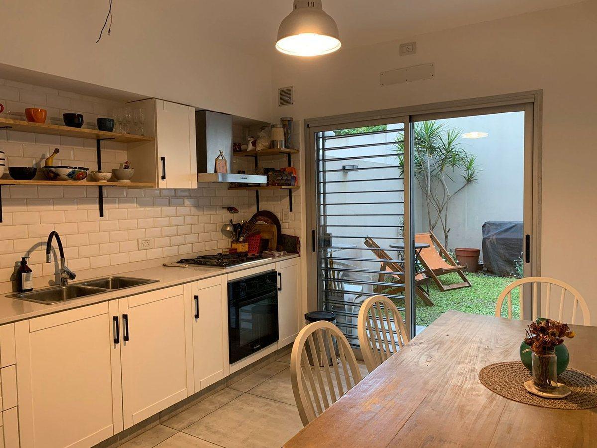 Foto de VENTA CASA TRIPLEX 4 AMB RAMOS MEJIA PERMUTA, imagen 2