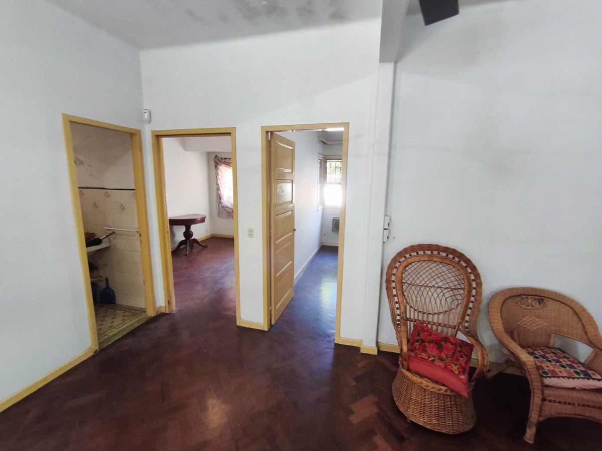 Foto de Venta Casa Villa Alemania Amplio Jardín Cochera, imagen 2