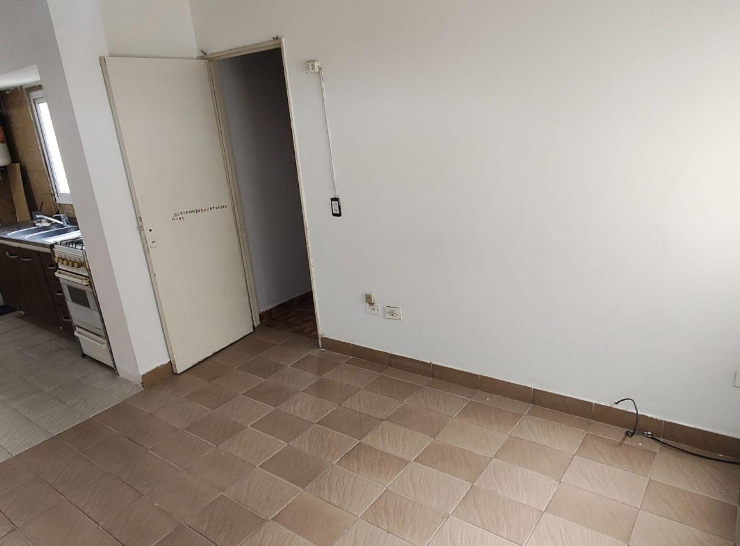 Foto de Alquiler departamento 2 ambientes sin Exp/Mun, imagen 4