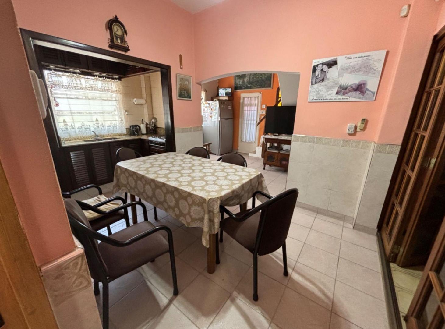 Foto de VENTA CASA 4 AMB HURLINGHAM PERMUTA, imagen 4