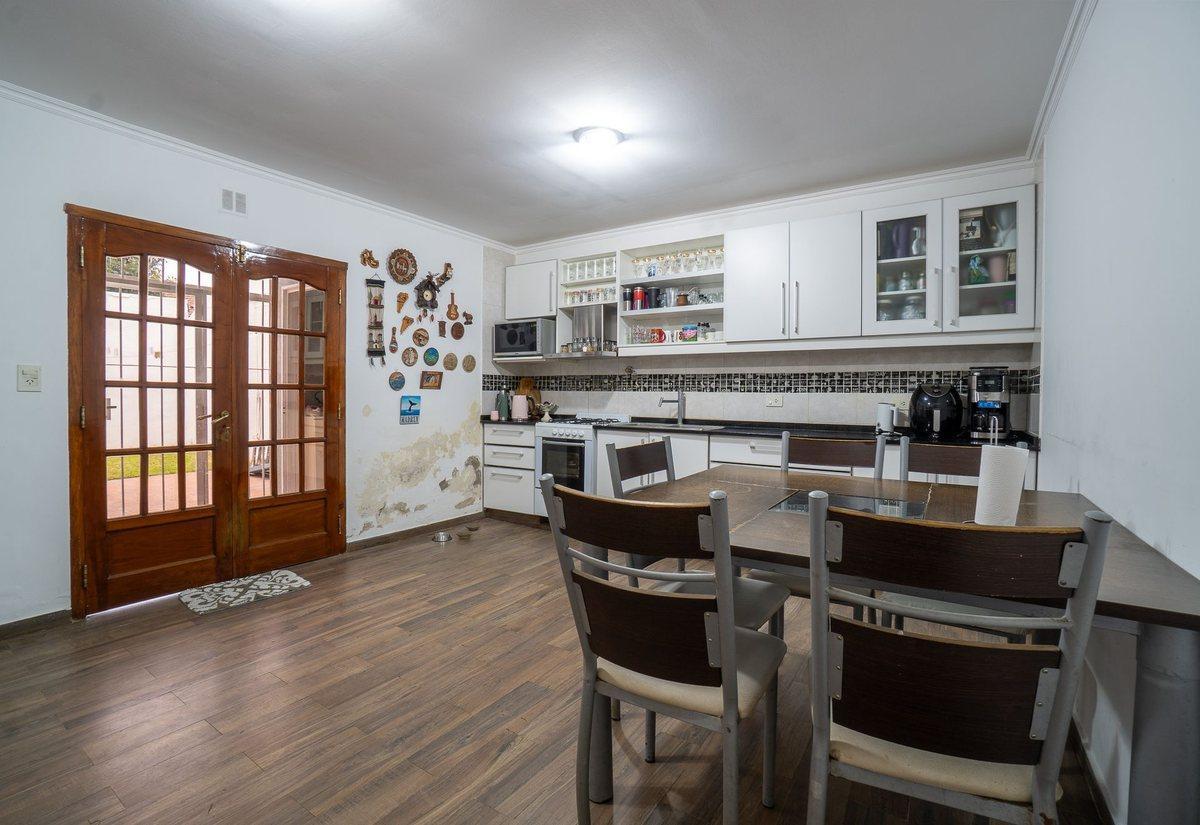 Foto de VENTA DE CASA 6 AMBIENTES EN V. TESEI APTO CREDITO, imagen 3