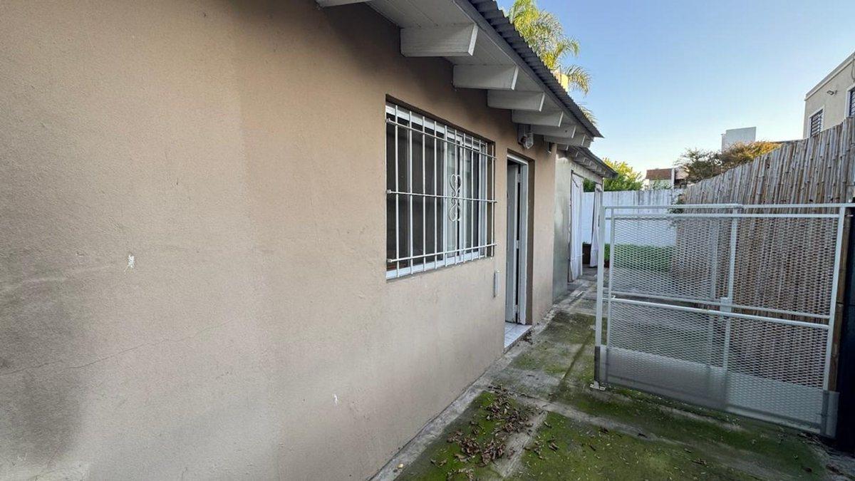 Foto de Venta PH 2amb Hurlingham 5 esquinas, imagen 3