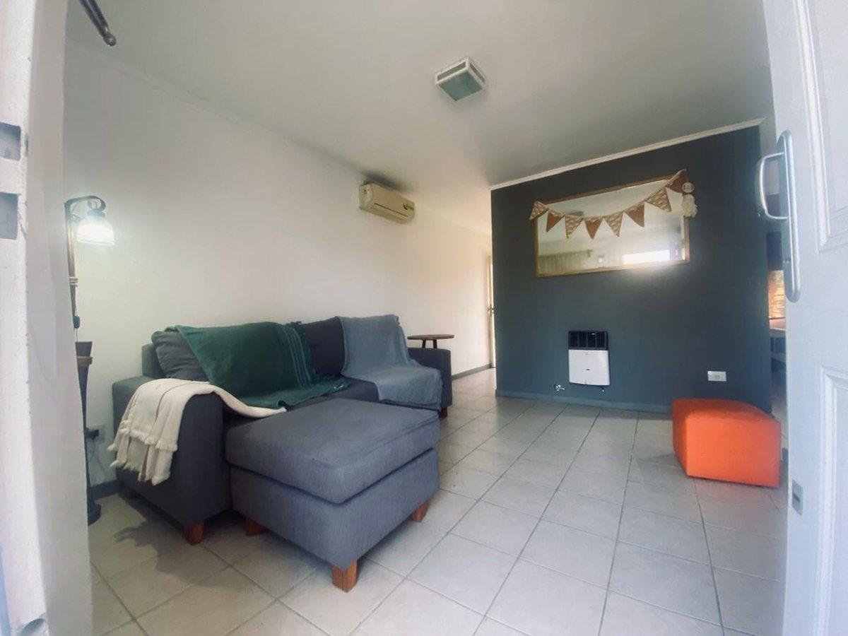 Foto de VENTA CASA 3 AMB ALTOS DE PODESTA (PERMUTA), imagen 5
