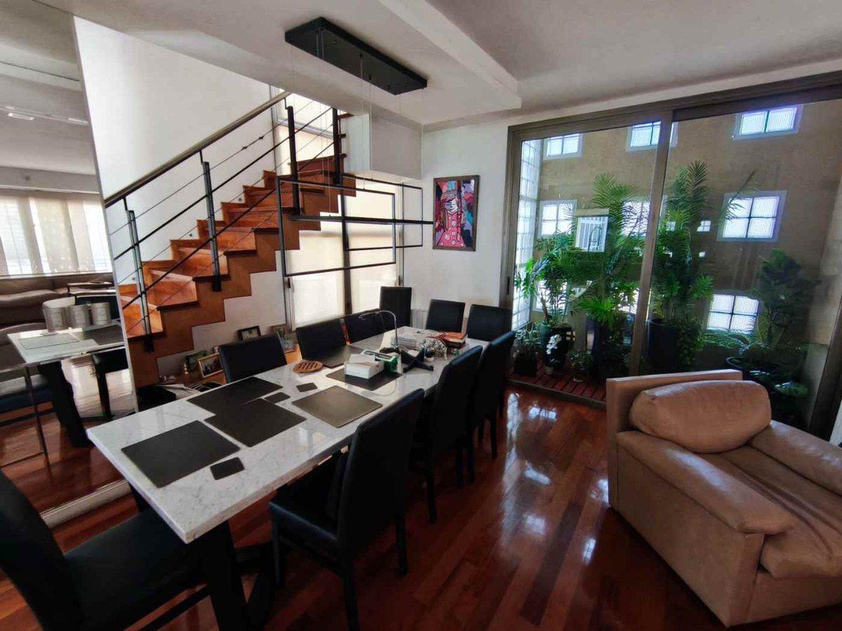 Foto de Venta Imponente Casa 7 AMB Bernal Quincho Pileta, imagen 3