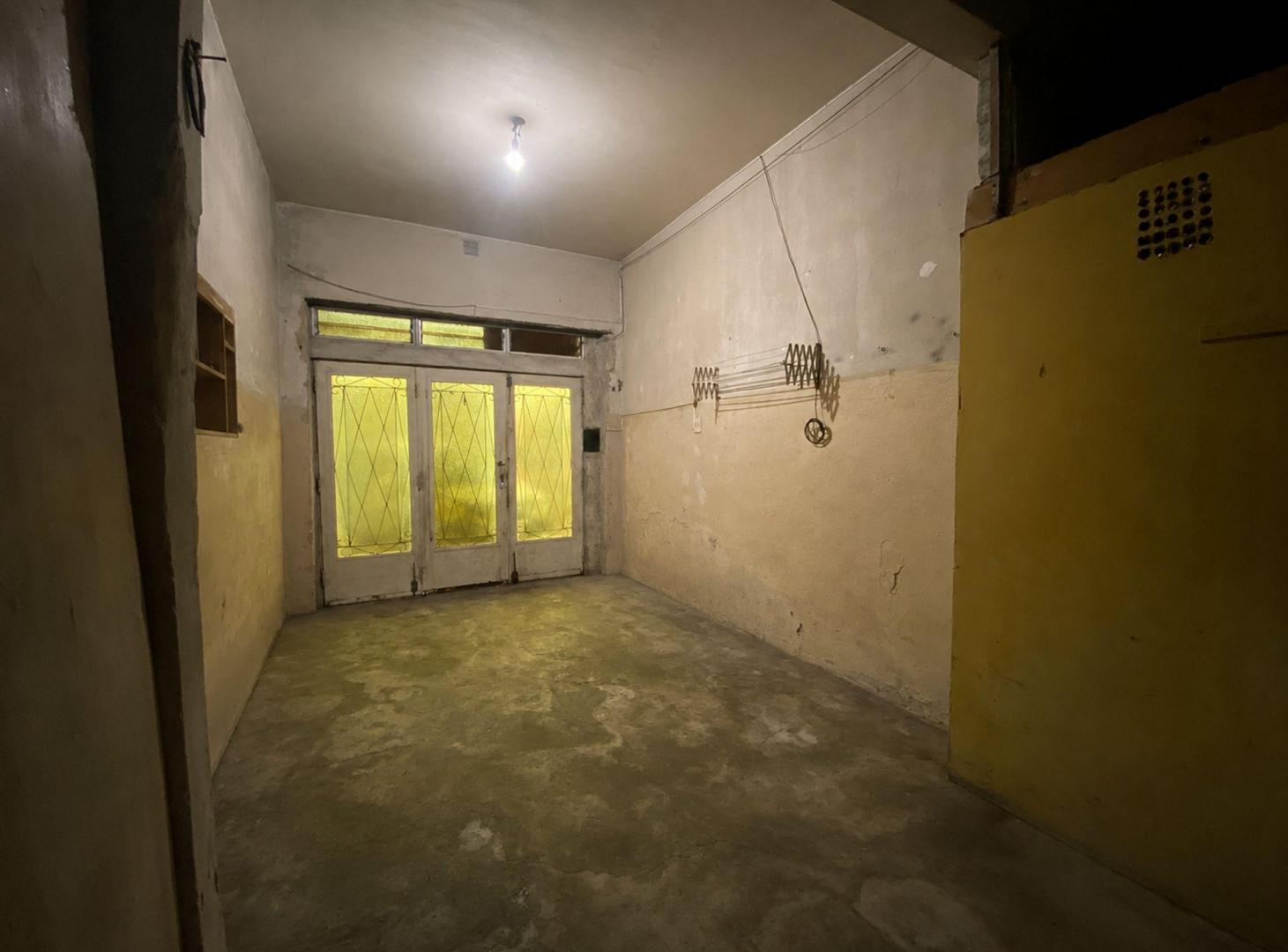 Foto de VENTA PH 4 AMB - CASEROS, imagen 1