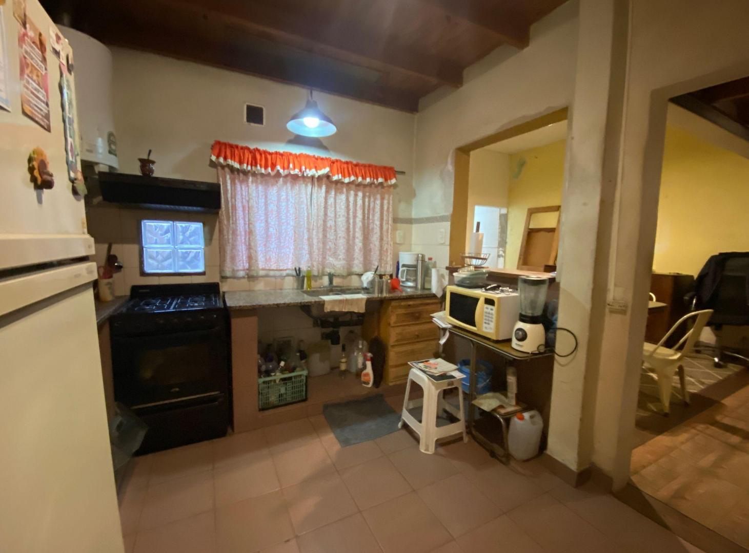 Foto de VENTA PH 4 AMB - CASEROS, imagen 5