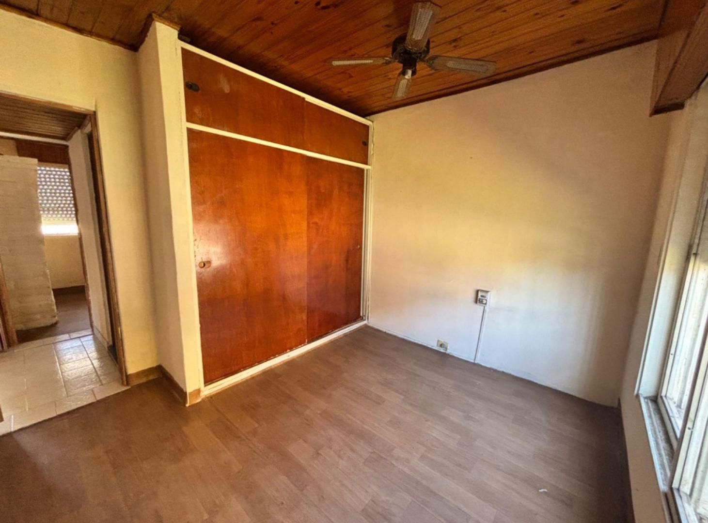 Foto de VENTA CASA MULTIFAMILIAR COCHERA VILLA TESEI, imagen 3