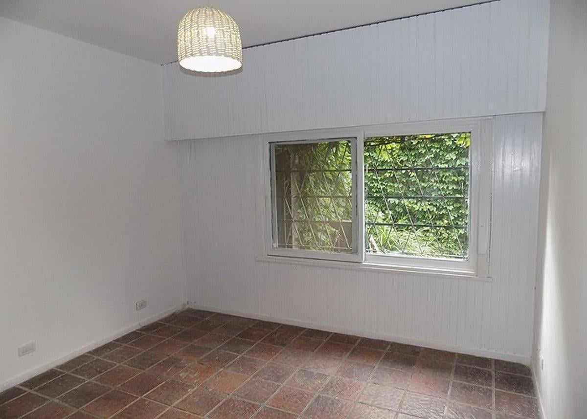Foto de VENTA CASA PH 3 AMBIENTES HURLINGHAM COCHERA, imagen 2
