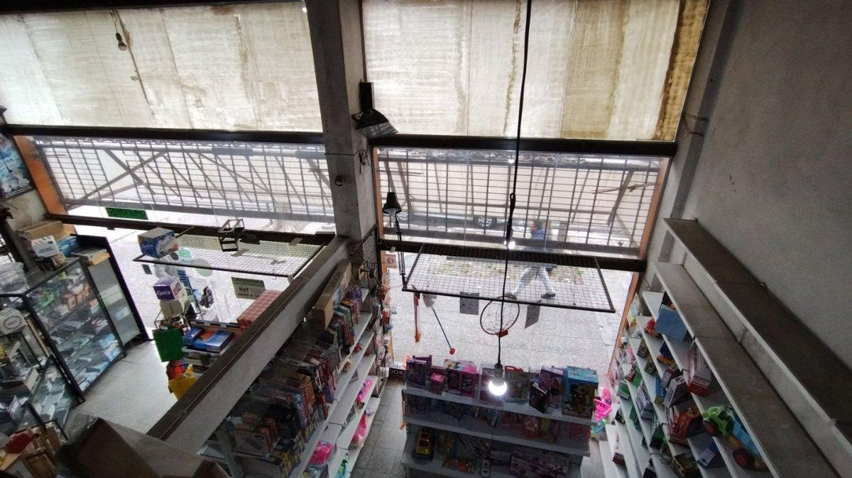 Foto de ITUZAINGO CENTRO 2 LOCALES OFICINA LOTE DE 530 M., imagen 4
