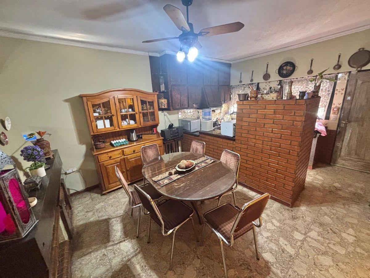 Foto de CASA EN VENTA - HURLINGHAM - PARQUE JOHNSTON, imagen 3